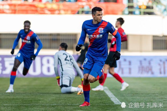 迪卡尼奥接着说：“我这么说并不是针对穆里尼奥、罗马俱乐部或其他任何球队。